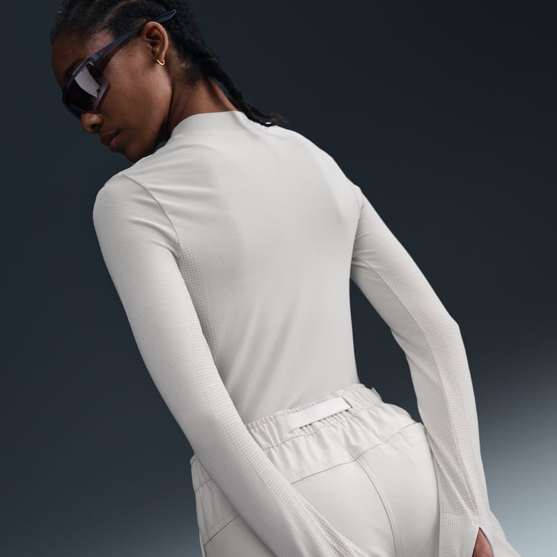 Nike ACG "Delta River" Dri-FIT ADV Shirt "Light Orewood Brown & Khaki" | Damen | | 02 | SPORTSHOWROOM