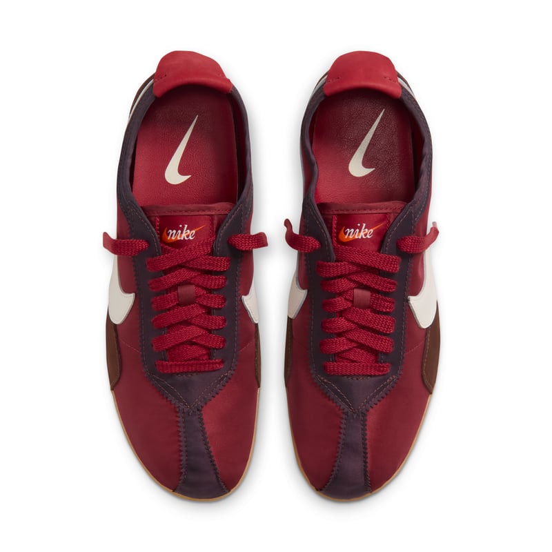 Sneakersy Nike Moon Shoe OG "Mystic Dates & Tough Red" | Kobiety | Sportstyle | 04 | SPORTSHOWROOM