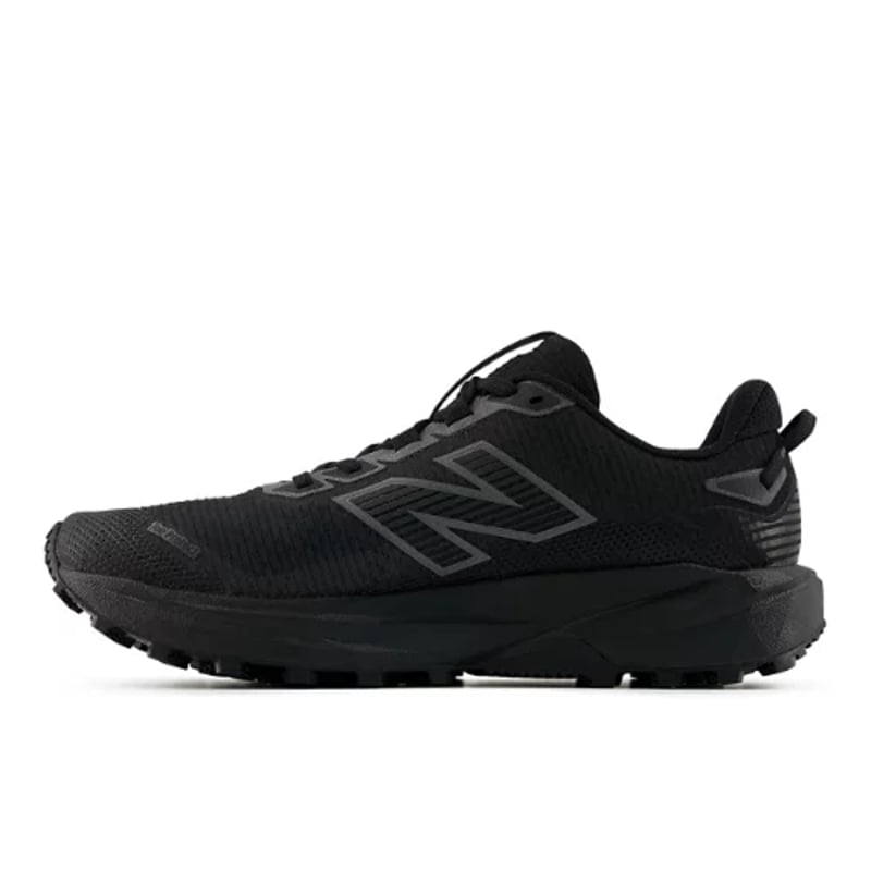 Tekaški copati New Balance FuelCell Rebel Trail "Black & Black Metallic" | Moški | Tek | 01 | SPORTSHOWROOM