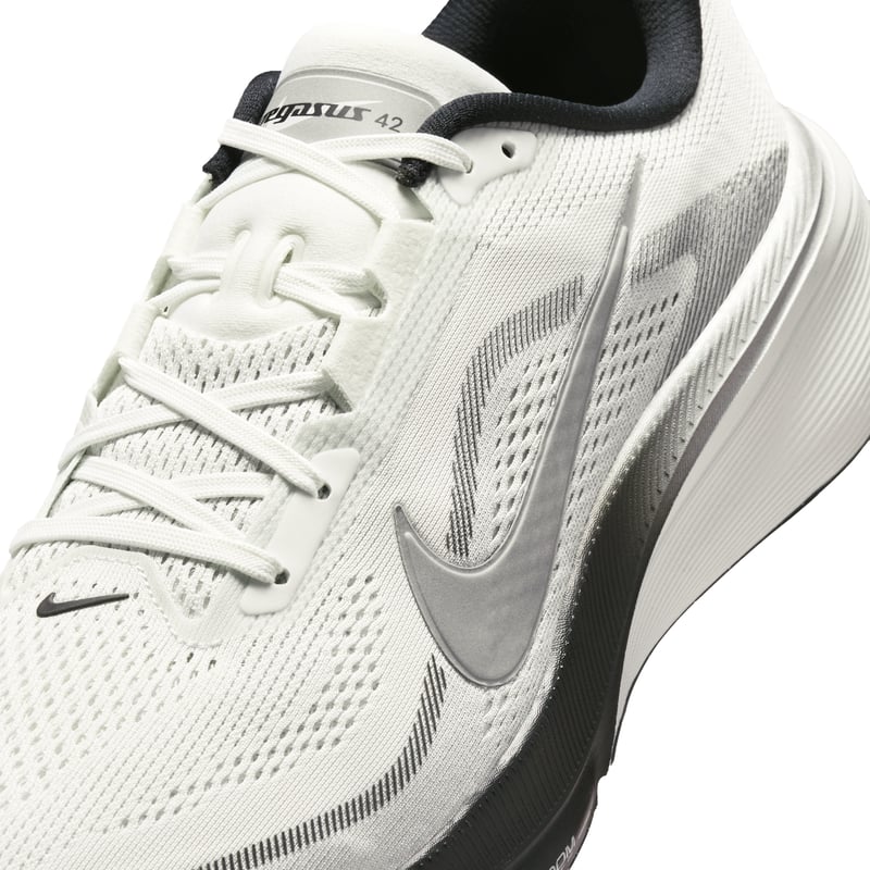 Nike Pegasus 42 runners "Summit White & Photon Dust" | Men | Running | 07 | SPORTSHOWROOM