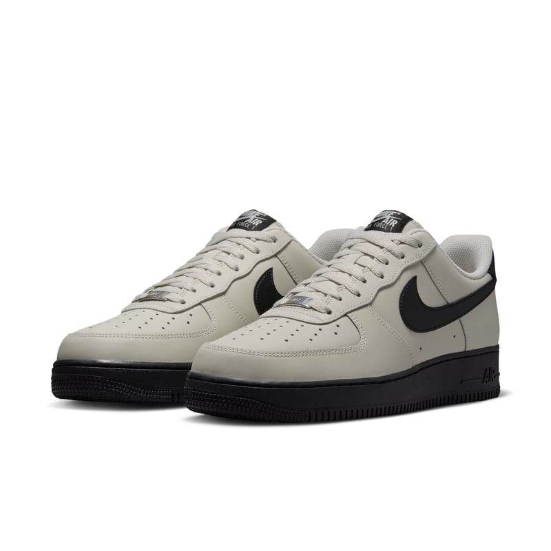 Nike Air Force 1 '07 sneakers "Light Bone & Black" | Heren | Sportstyle | 04 | SPORTSHOWROOM