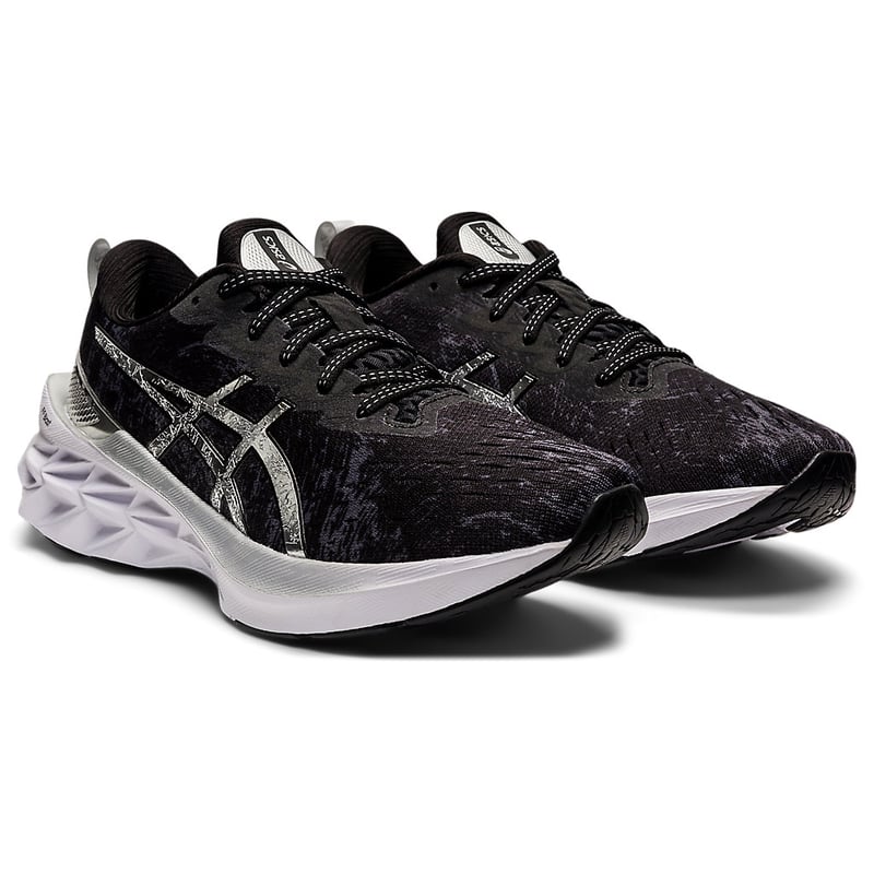 ASICS Novablast 2 Platinum 1012B286-020 02