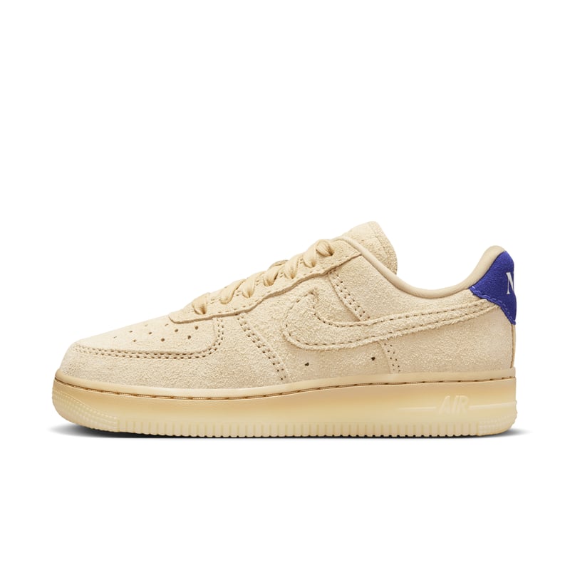 Nike Air Force 1 '07 LX FN7202-224 01