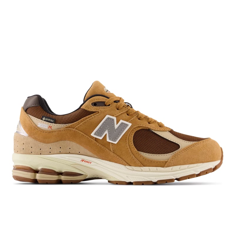 New Balance 2002R | Women, men, kids | SPORTSHOWROOM