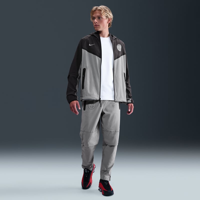 Nike Paris Saint-Germain Tech Woven Windrunner HQ4981-060 04