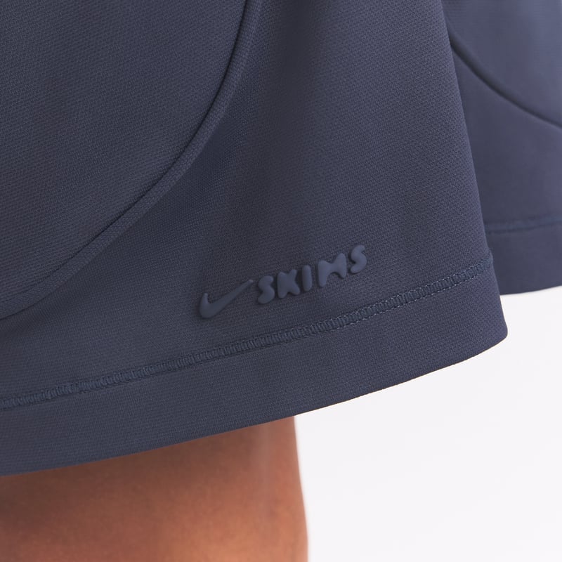 NikeSKIMS Airy IV0525-408 04