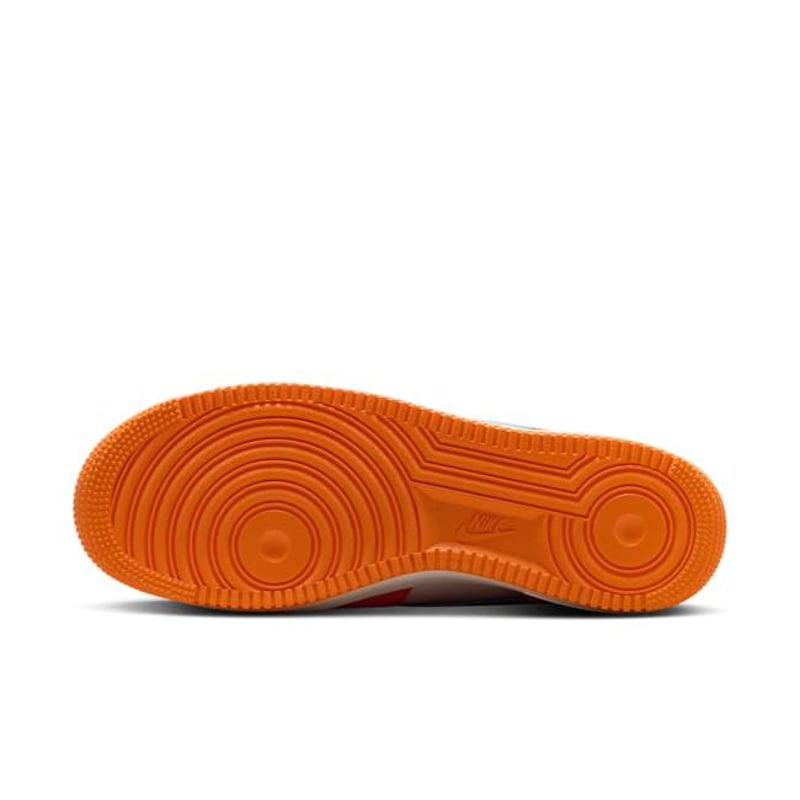 Nike Air Force 1 Low '07 LV8 FQ8714-800 02