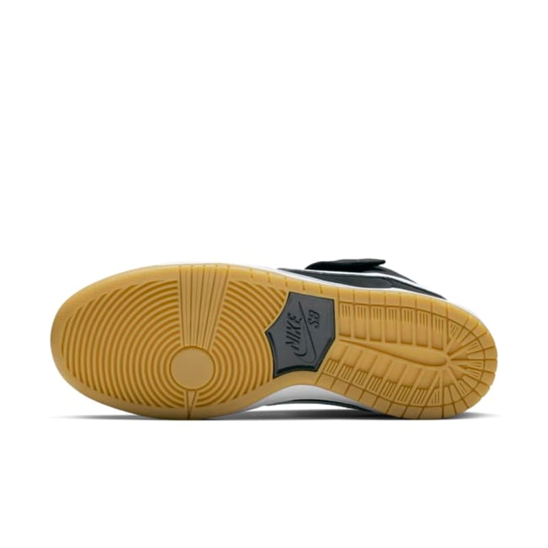 Nike SB Dunk Mid CD6754-001 02