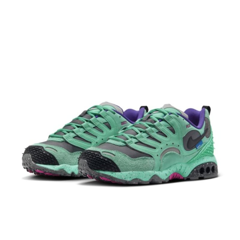 Nike Air Terra Humara x Undefeated FN7546-301 04