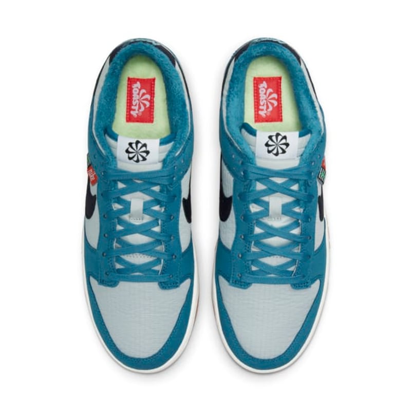 Nike Dunk Low Next Nature DD3358-400 04