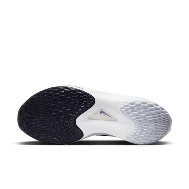 Nike Zoom Fly 5 DM8968-401 02
