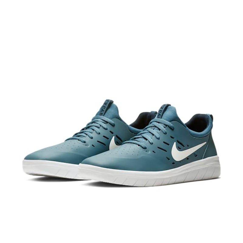 Nike SB Nyjah Free AA4272-400 05