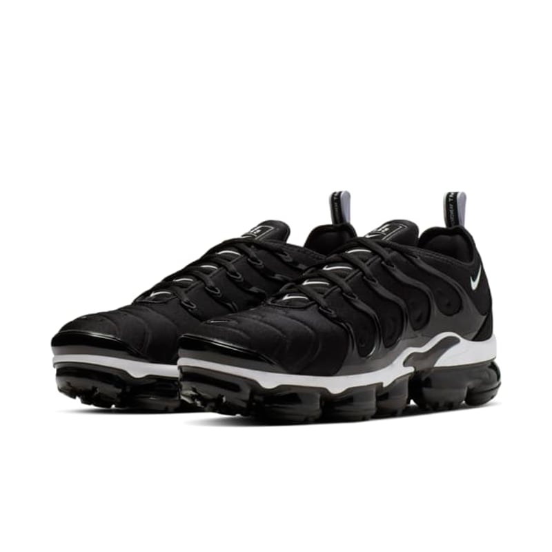 Nike Air VaporMax Plus 924453-011 05