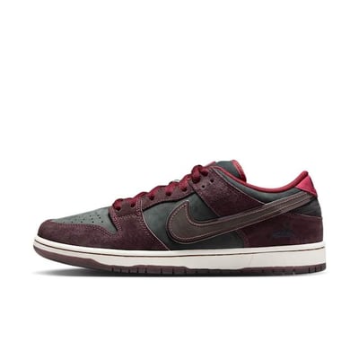 Nike SB Dunk Low Pro x RIOT Skateshop FZ1289-200