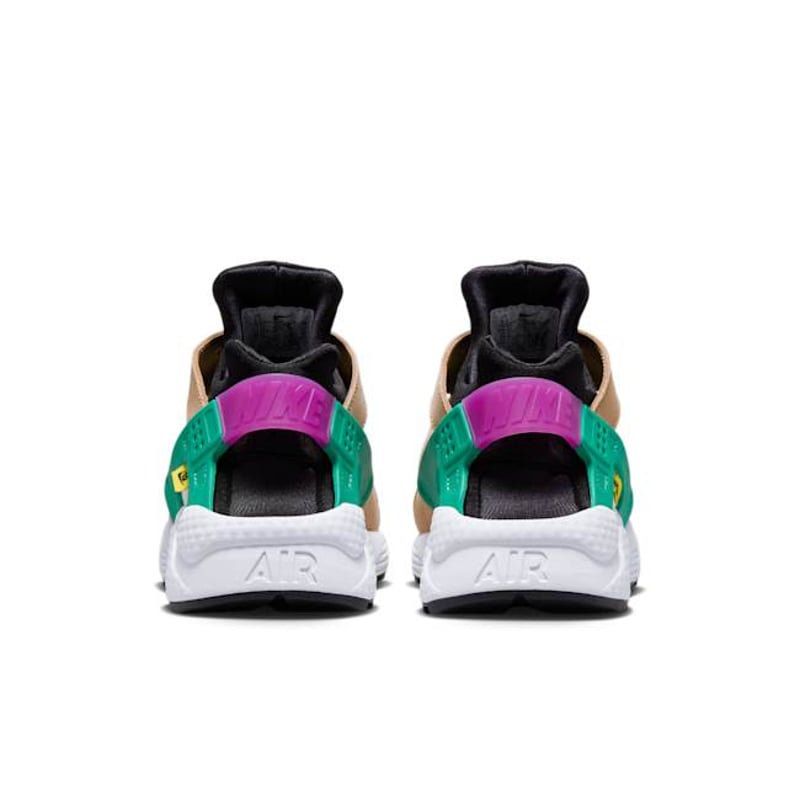 Nike Air Huarache Premium DV0486-100 06