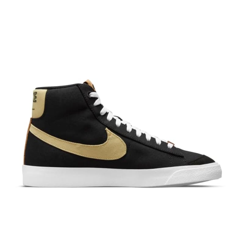Nike Blazer Mid '77 CI1166-001 03