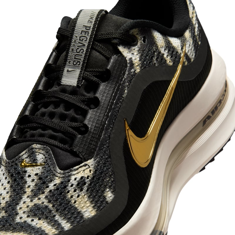 Nike Pegasus Premium IQ0368-010 07