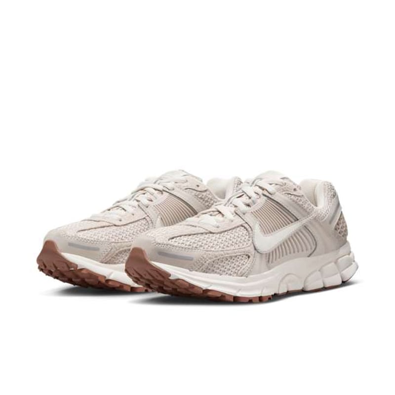 Nike Zoom Vomero 5 FZ3780-101 06