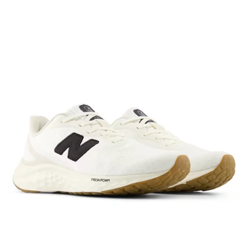 Tekaški copati New Balance Fresh Foam Arishi v4 "Linen & Faded Black" | Ženske | Tek | 02 | SPORTSHOWROOM