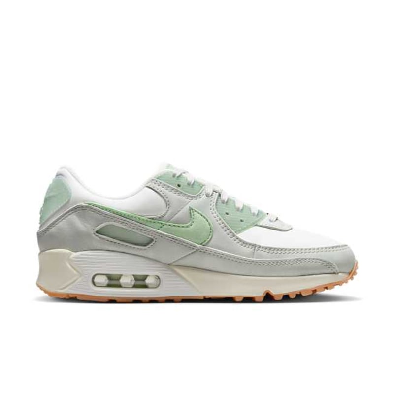 Nike Air Max 90 SE FN7490-133 03