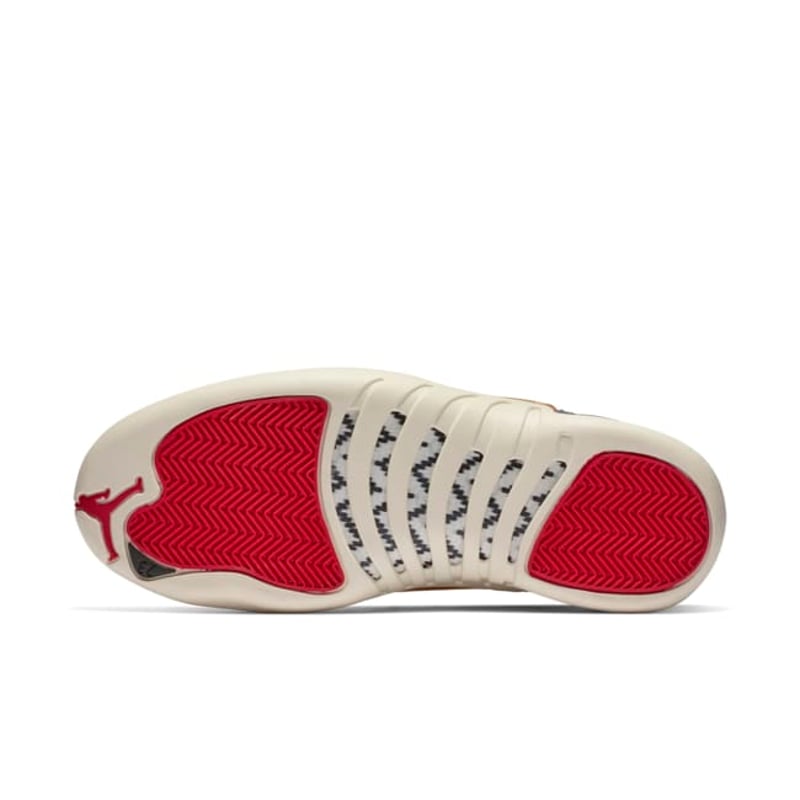 Jordan 12 Retro CI2977-006 02