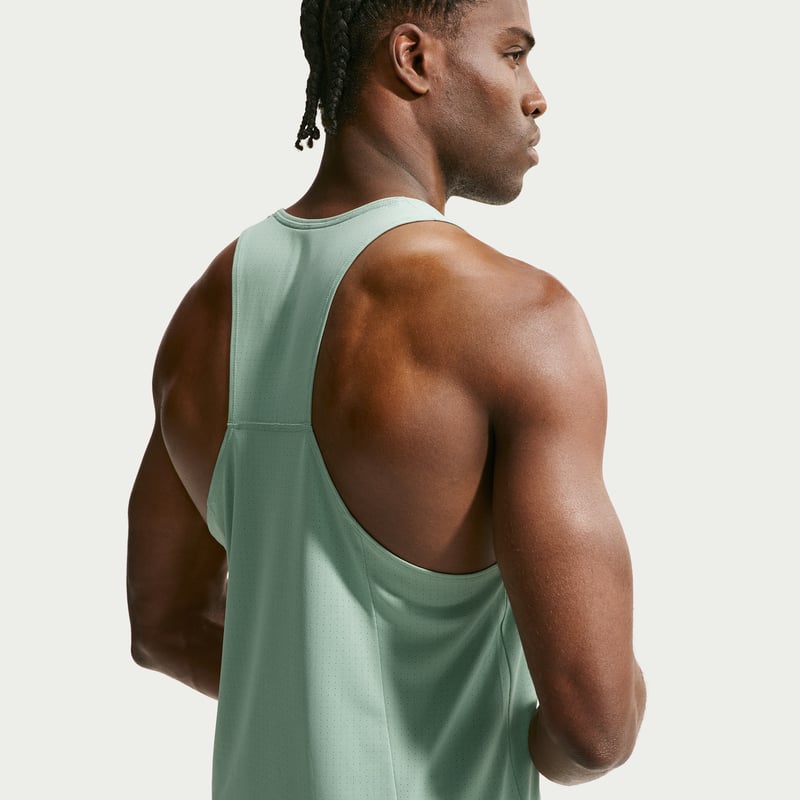 Nike Fast Dri-FIT FN4229-006 02