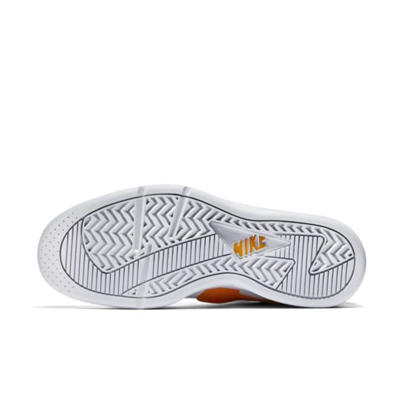 Nike Air Flight Huarache 705005-101 02