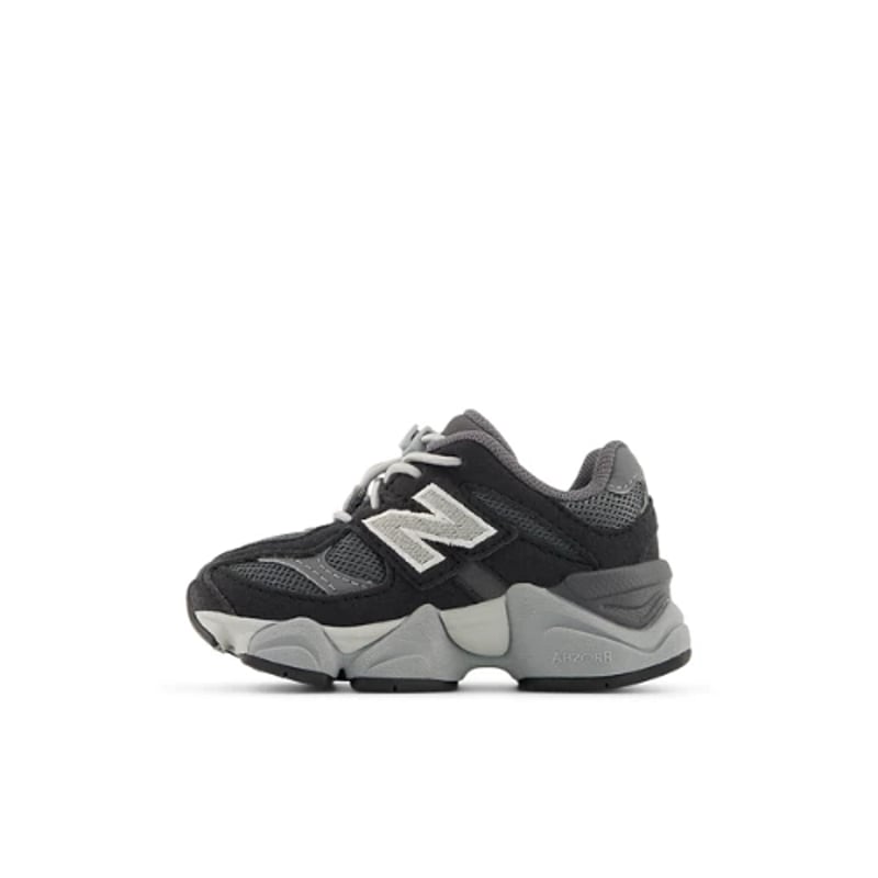 New Balance 9060 IV9060BN 02