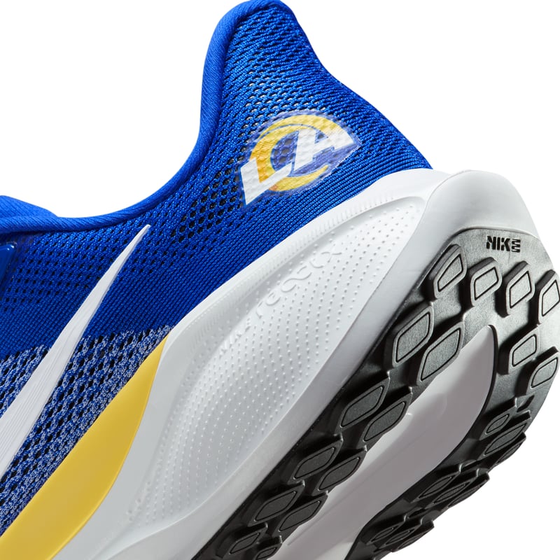 Nike Pegasus 41 x NFL IB3199-400 08