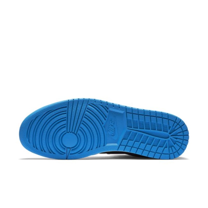 Jordan 1 Mid 554724-029 02