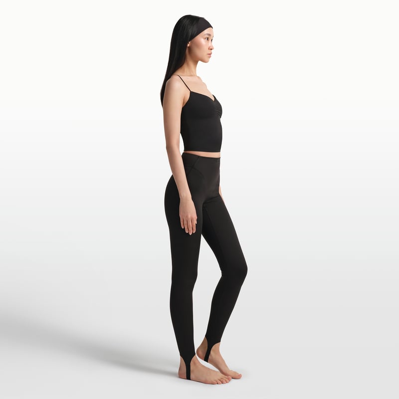 NikeSKIMS Matte Stirrup IR5076-054 04