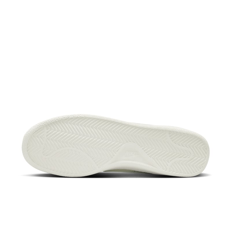 Nike Tennis Classic Premium IQ5786-100 02