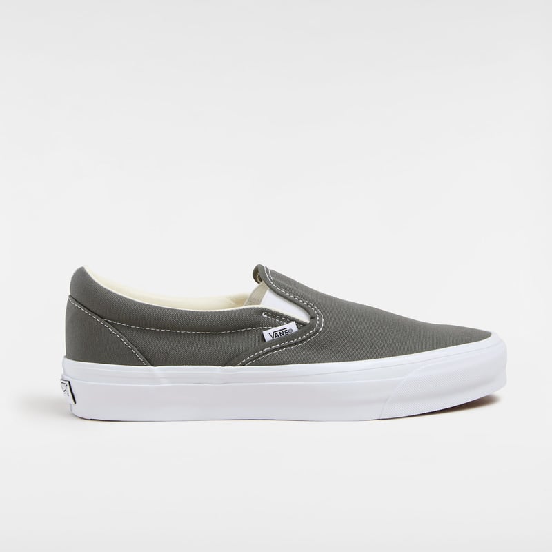 Vans Premium Slip-on 98 VN000CSE2VM 01
