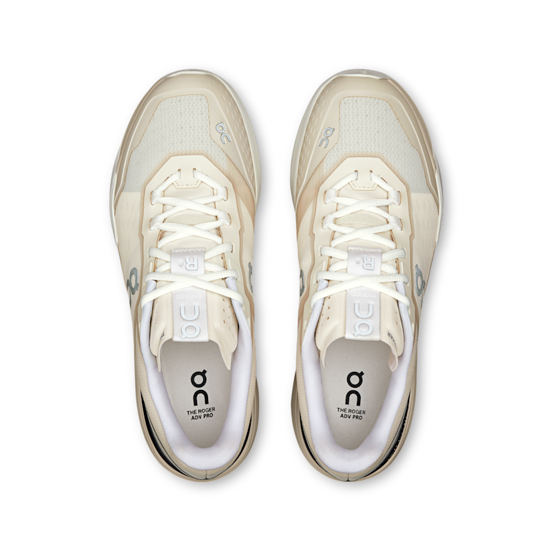 On THE ROGER Advantage Pro 3MF10273309 02