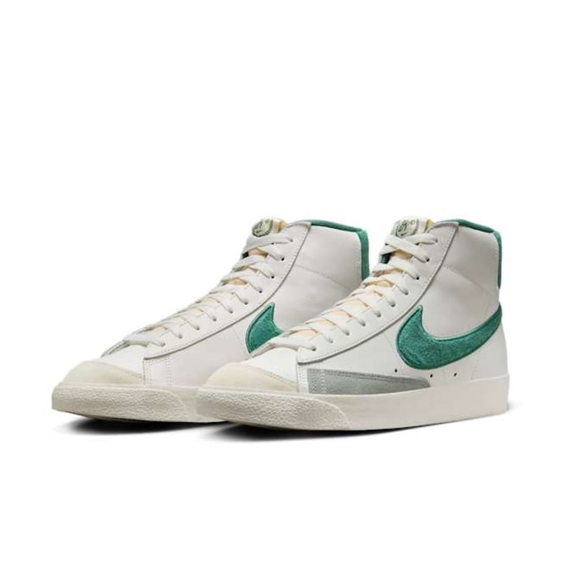 Nike Blazer Mid '77 FN5822-100 05