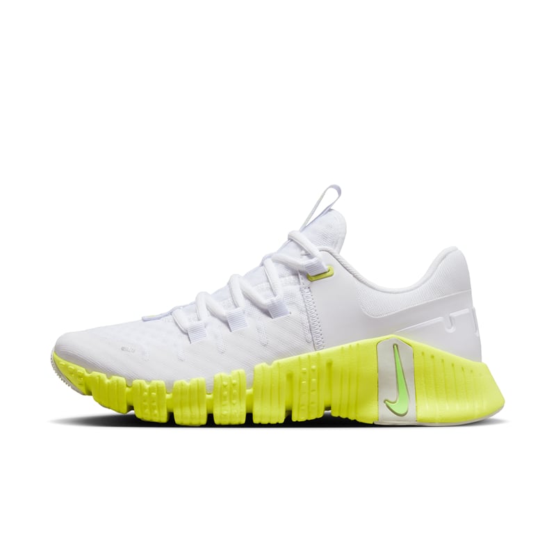 Nike Free Metcon 5 DV3950-106 01