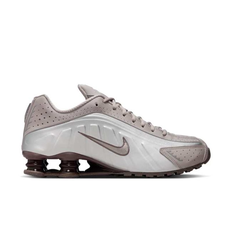 Nike Shox R4 HQ1988-200 03