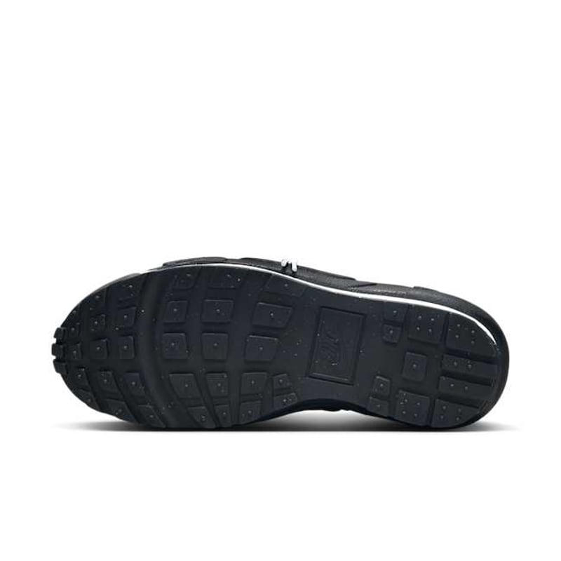 Nike Magmascape x sacai FN0563-001 02