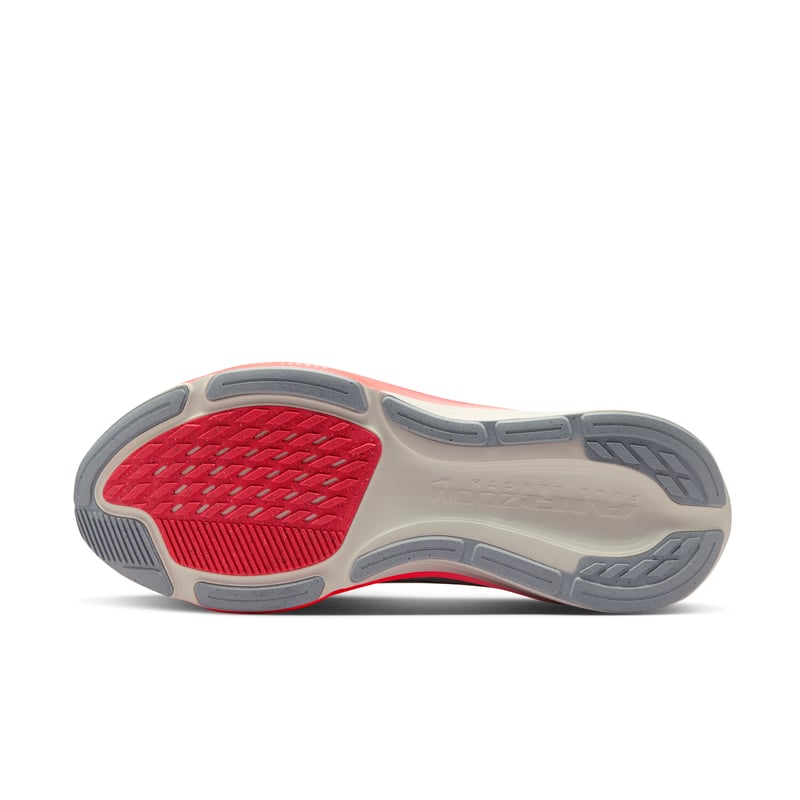 Nike Pegasus 42 running shoes "Wolf Grey & Flash Crimson" | Men | Running | 02 | SPORTSHOWROOM