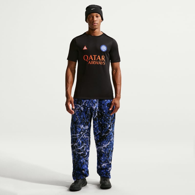 Nike Inter Milan Academy Pro SE ACG Dri-FIT Pre-Match IB3807-010 04