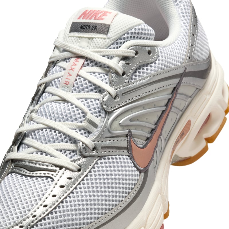 Nike Air Max Moto 2K IQ0365-100 07