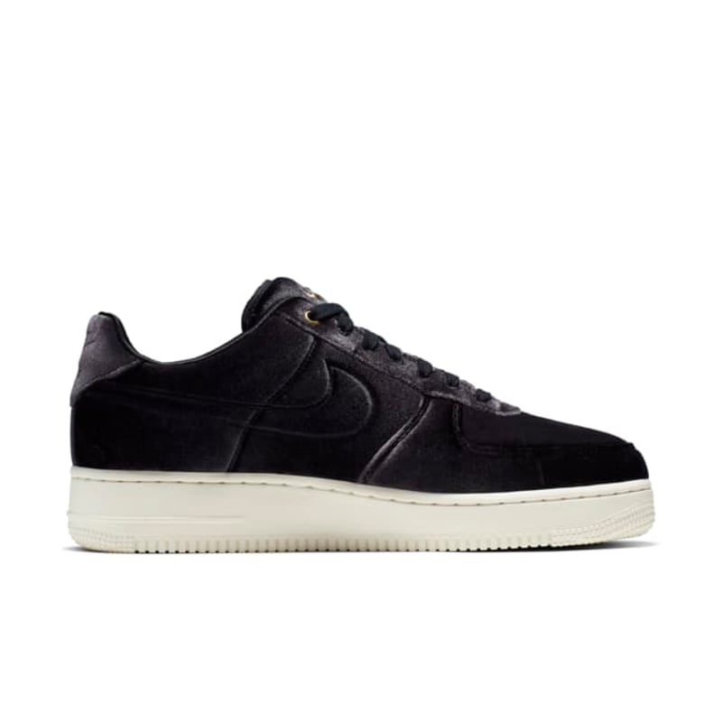 Nike Air Force 1 Low '07 Premium ‘Velour’ AT4144-001 03