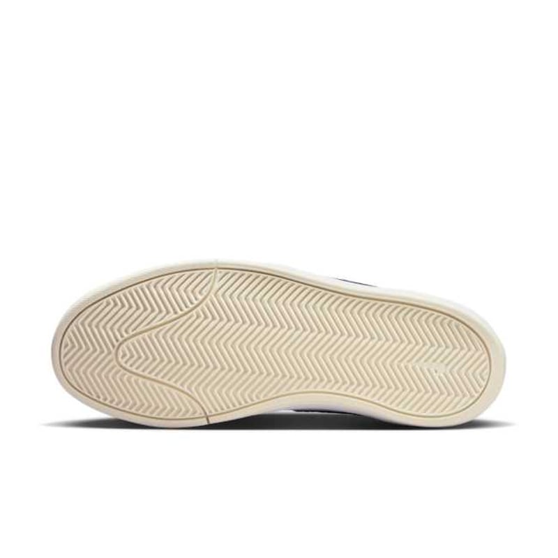 Nike SB React Leo Premium FD0268-100 02