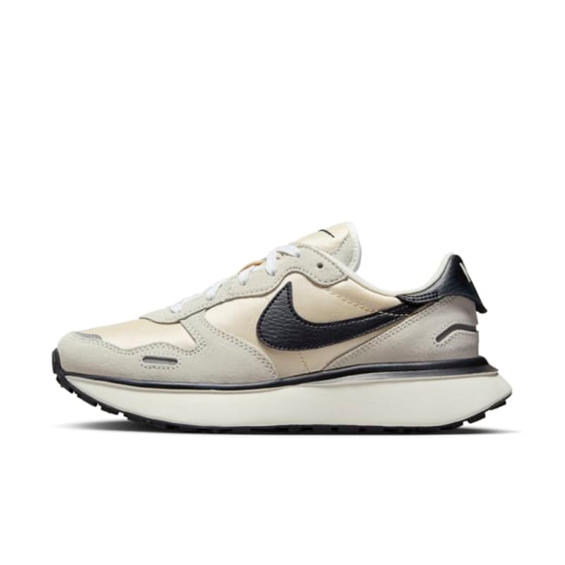Nike Phoenix Waffle FD2196-100 01
