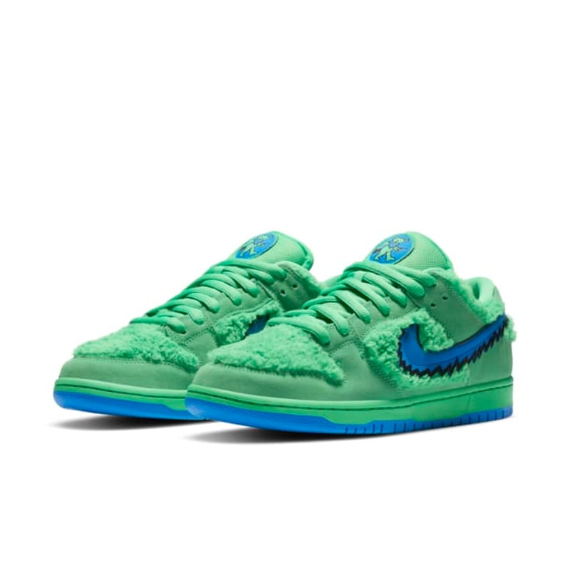 Nike SB Dunk Low x Grateful Dead CJ5378-300 05