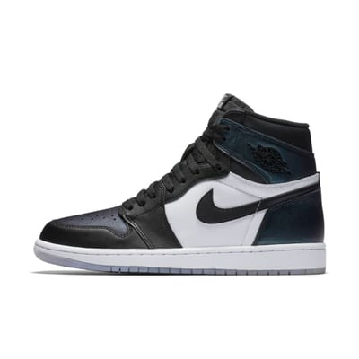 Jordan 1 Retro High OG 907958-015