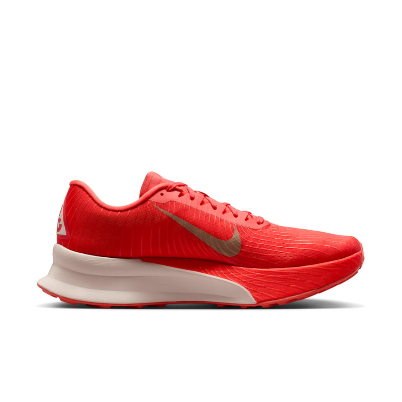 Nike AC ACG Ultrafly HF5668-600 03