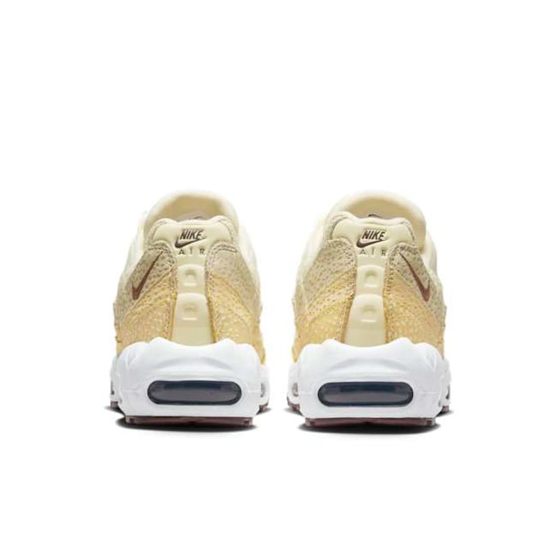 Nike Air Max 95 FD9857-700 06