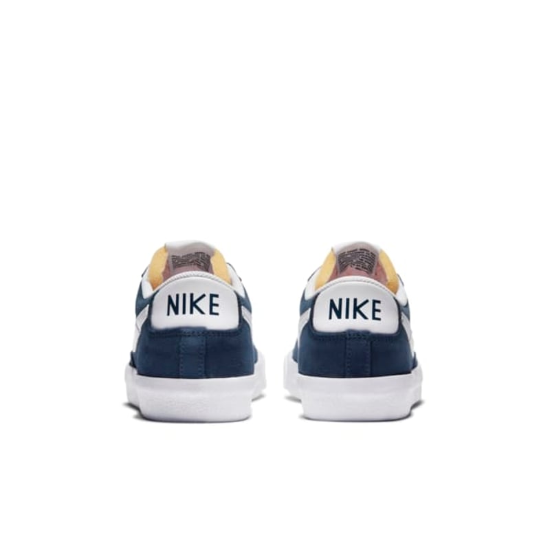 Nike Blazer Low '77 Suede DA7254-400 06