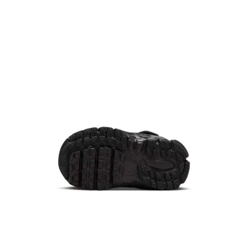 Nike Vomero 5 HF7000-007 02